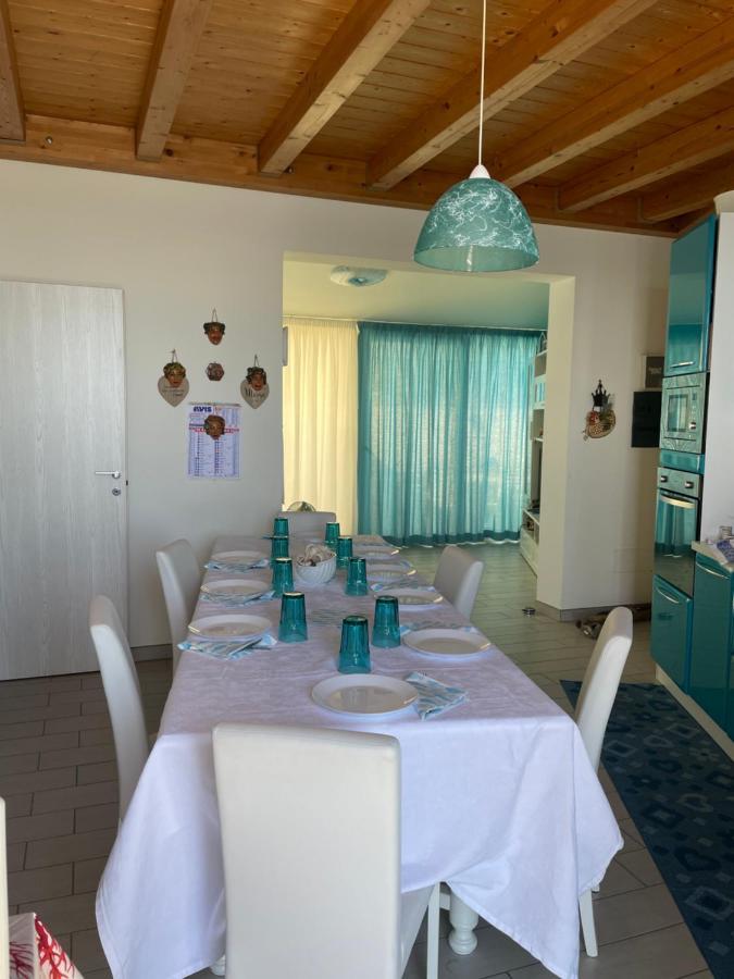 Sunshine Bed & Breakfast Рипосто Екстериор снимка